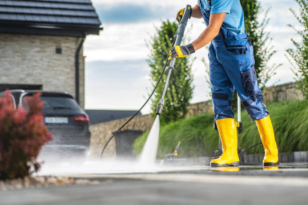 Best Sidewalk Pressure Washing  in Pleasantdale, NJ